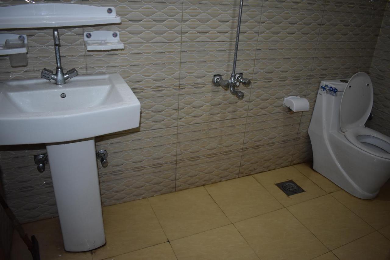 Hotel Kashmir Inn Ravalpindi Kültér fotó